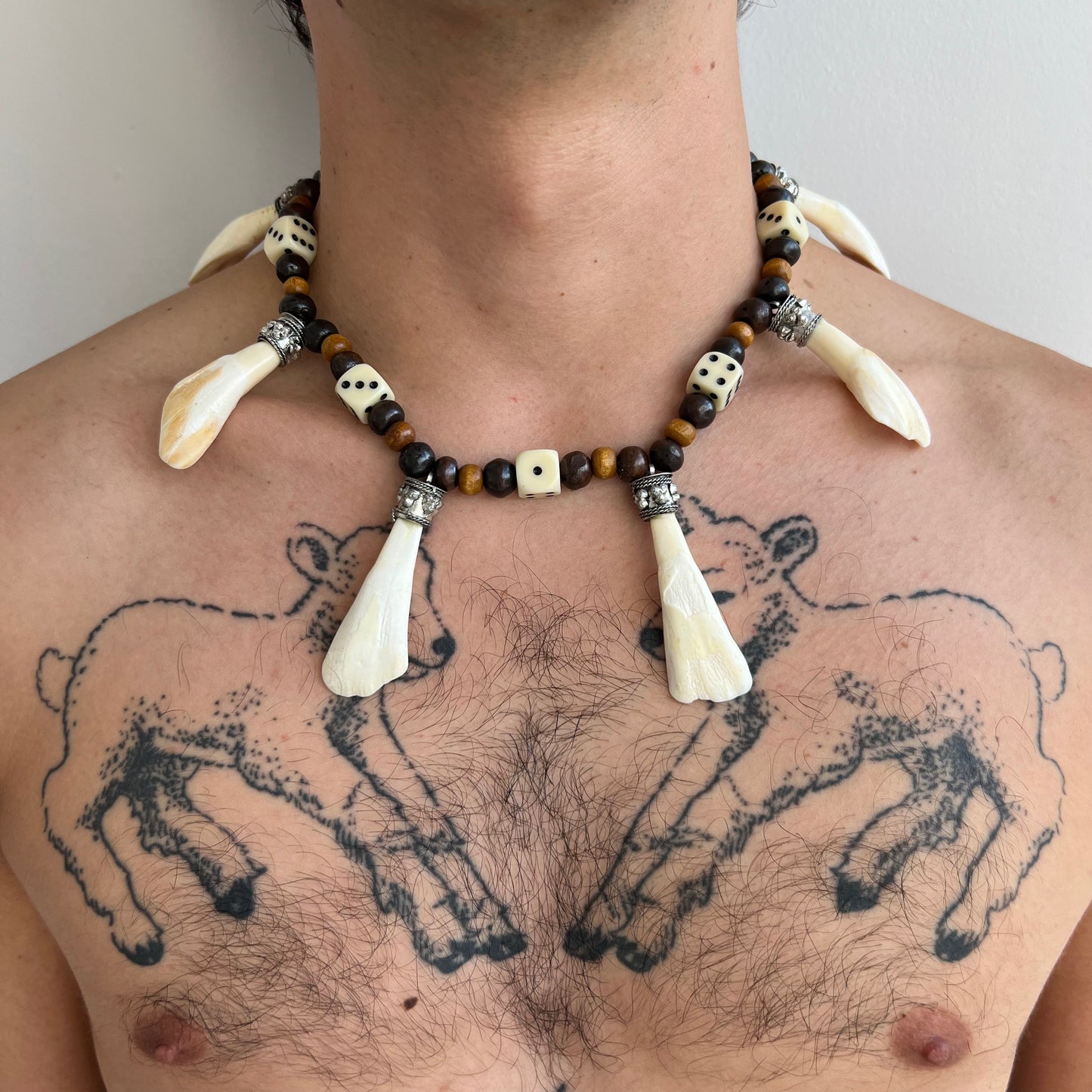 6-Tooth Gambler's Collar